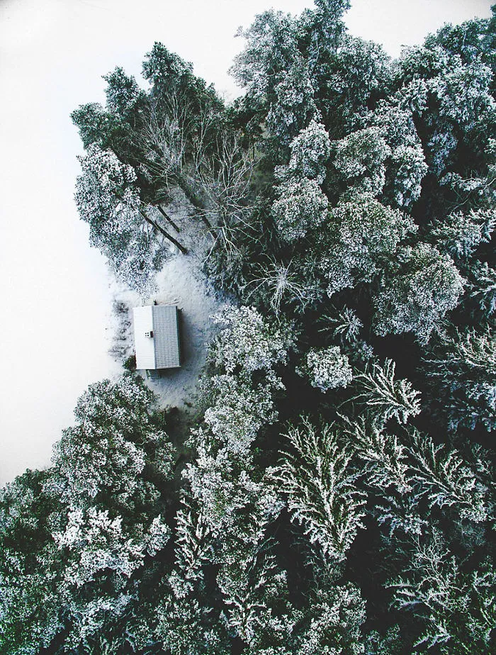 47 Lonely Little Houses To Get Away From This World