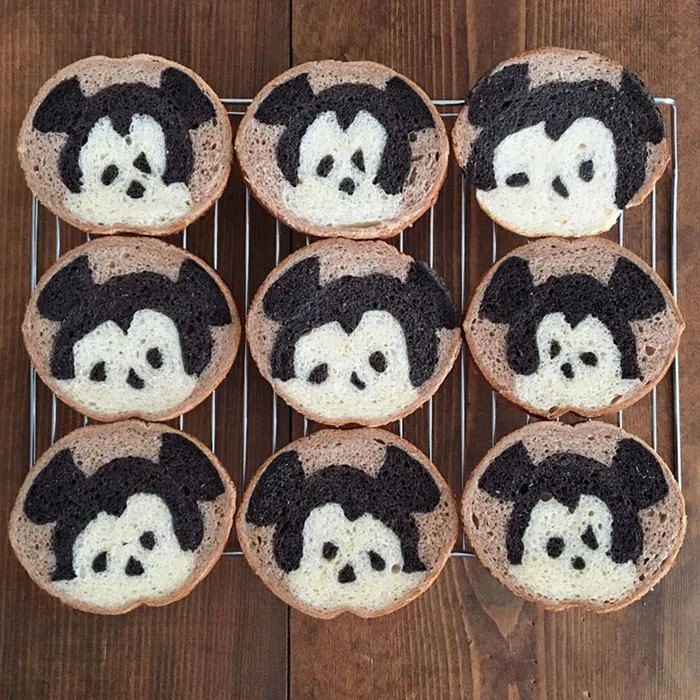 Illustrations Inside Loaves Of Bread