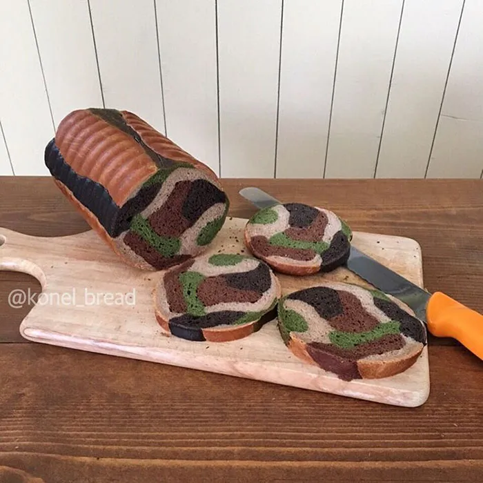 Illustrations Inside Loaves Of Bread
