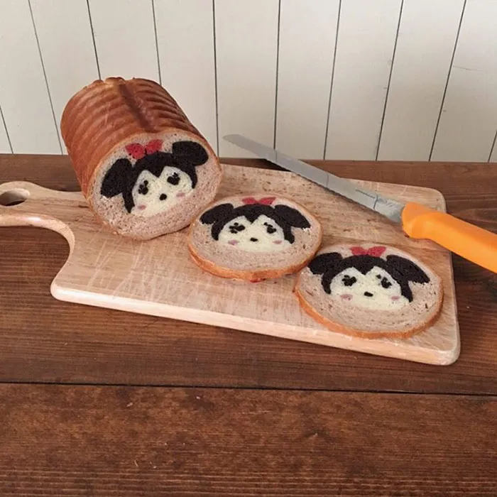 Illustrations Inside Loaves Of Bread