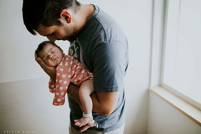 203 Dads With Their Babies Showing That Fatherhood Brings Out The Best In Men