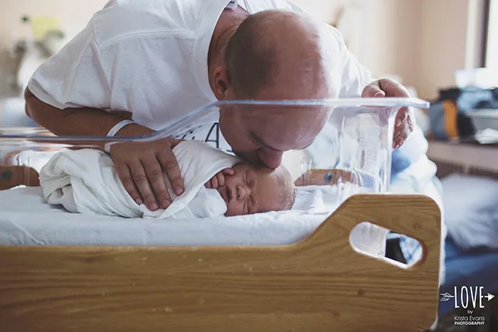 203 Dads With Their Babies Showing That Fatherhood Brings Out The Best In Men