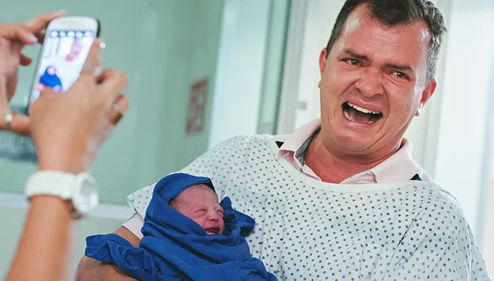 203 Dads With Their Babies Showing That Fatherhood Brings Out The Best In Men