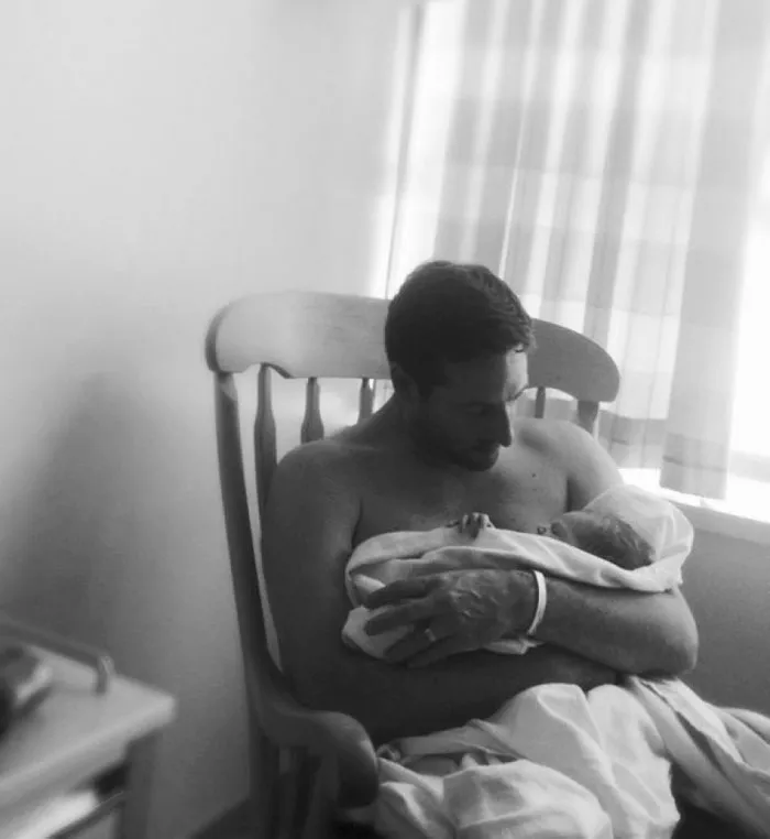 203 Dads With Their Babies Showing That Fatherhood Brings Out The Best In Men