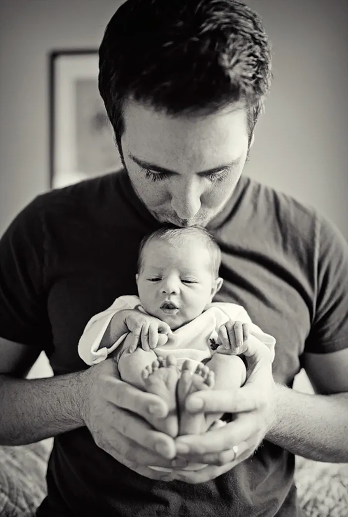 203 Dads With Their Babies Showing That Fatherhood Brings Out The Best In Men