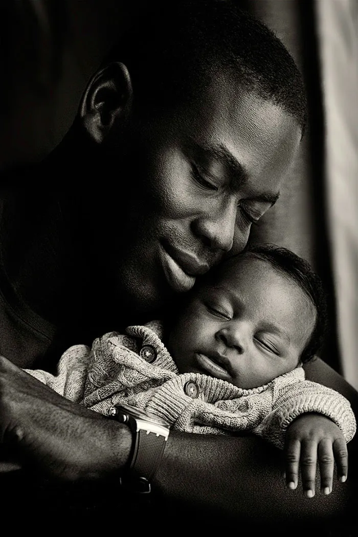 203 Dads With Their Babies Showing That Fatherhood Brings Out The Best In Men