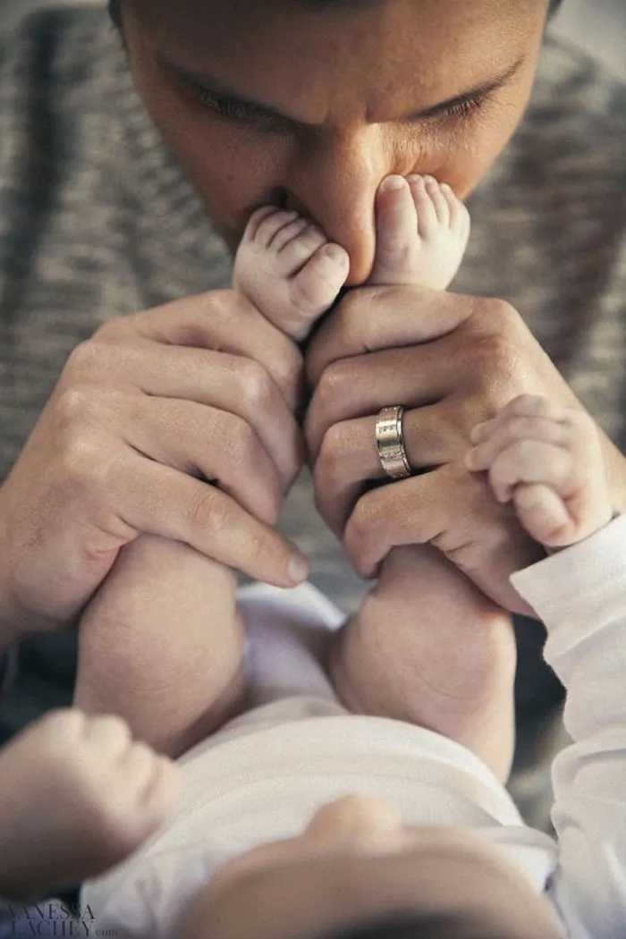 203 Dads With Their Babies Showing That Fatherhood Brings Out The Best In Men
