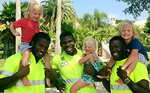 2-Year-Old Triplets Become Best Friends With Their Garbage Collectors (10+ Pics)