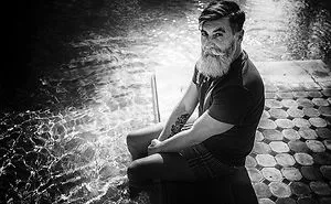 60-Year-Old Man Becomes A Fashion Model After Growing A Beard (23 Pics)