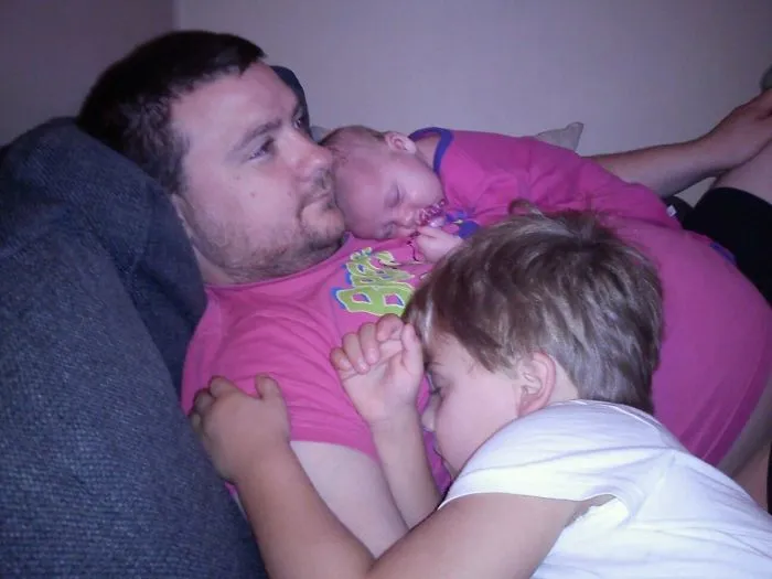 203 Dads With Their Babies Showing That Fatherhood Brings Out The Best In Men