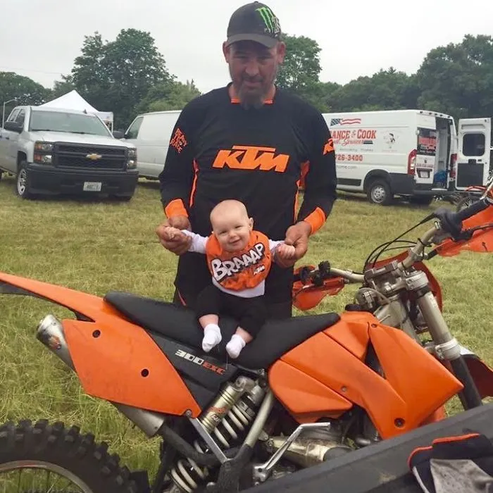 203 Dads With Their Babies Showing That Fatherhood Brings Out The Best In Men
