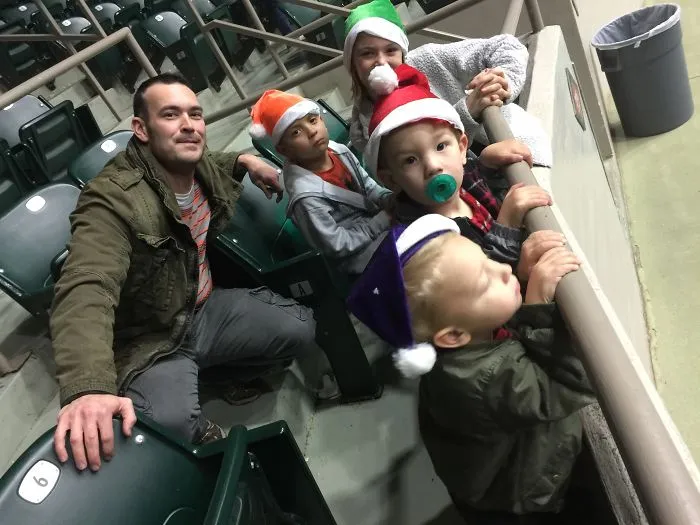 203 Dads With Their Babies Showing That Fatherhood Brings Out The Best In Men
