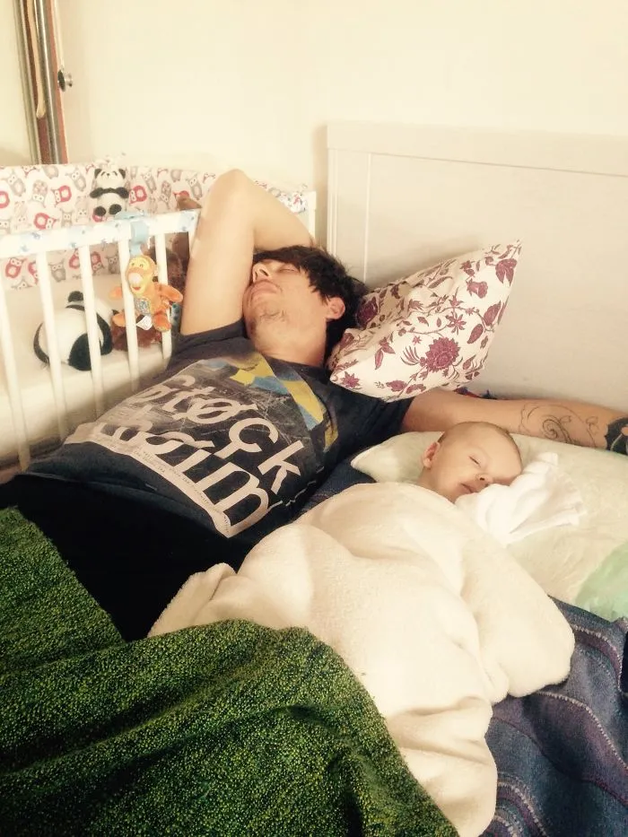 203 Dads With Their Babies Showing That Fatherhood Brings Out The Best In Men
