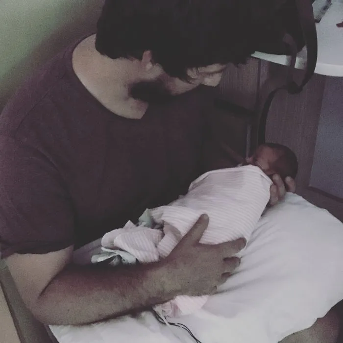 203 Dads With Their Babies Showing That Fatherhood Brings Out The Best In Men