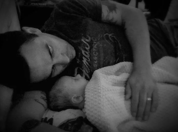 203 Dads With Their Babies Showing That Fatherhood Brings Out The Best In Men