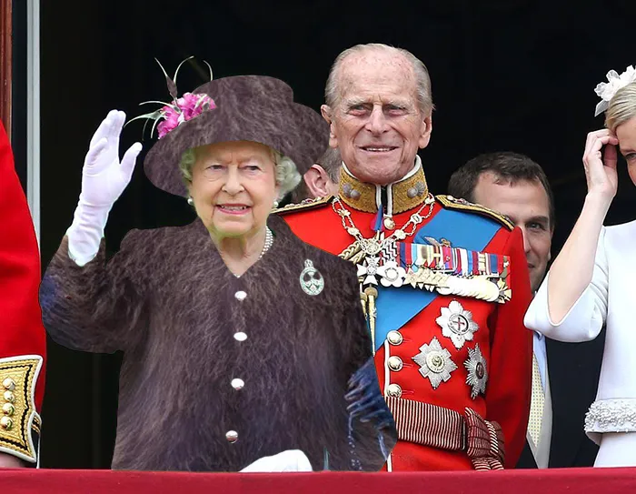 The Queen's 'Green Screen' Outfit Sparks A Hilarious Internet Reaction