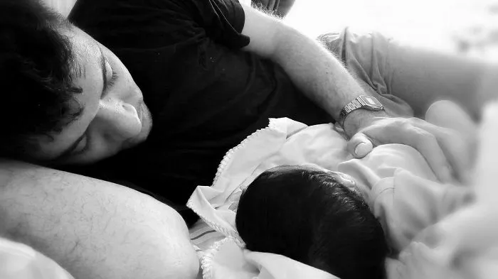 203 Dads With Their Babies Showing That Fatherhood Brings Out The Best In Men