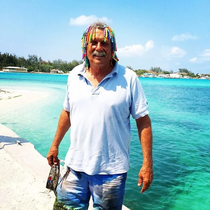"Fashion Dads" Instagram Honors Hilariously Stylish Dads