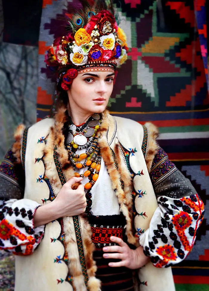 Modern Women Wearing Traditional Ukrainian Crowns Give New Meaning To Ancient Tradition