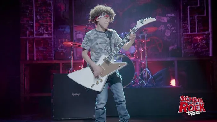 12 Year-old's Insane Cover Of Star Spangled Banner