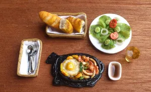 I Create Tiny Foods From Clay