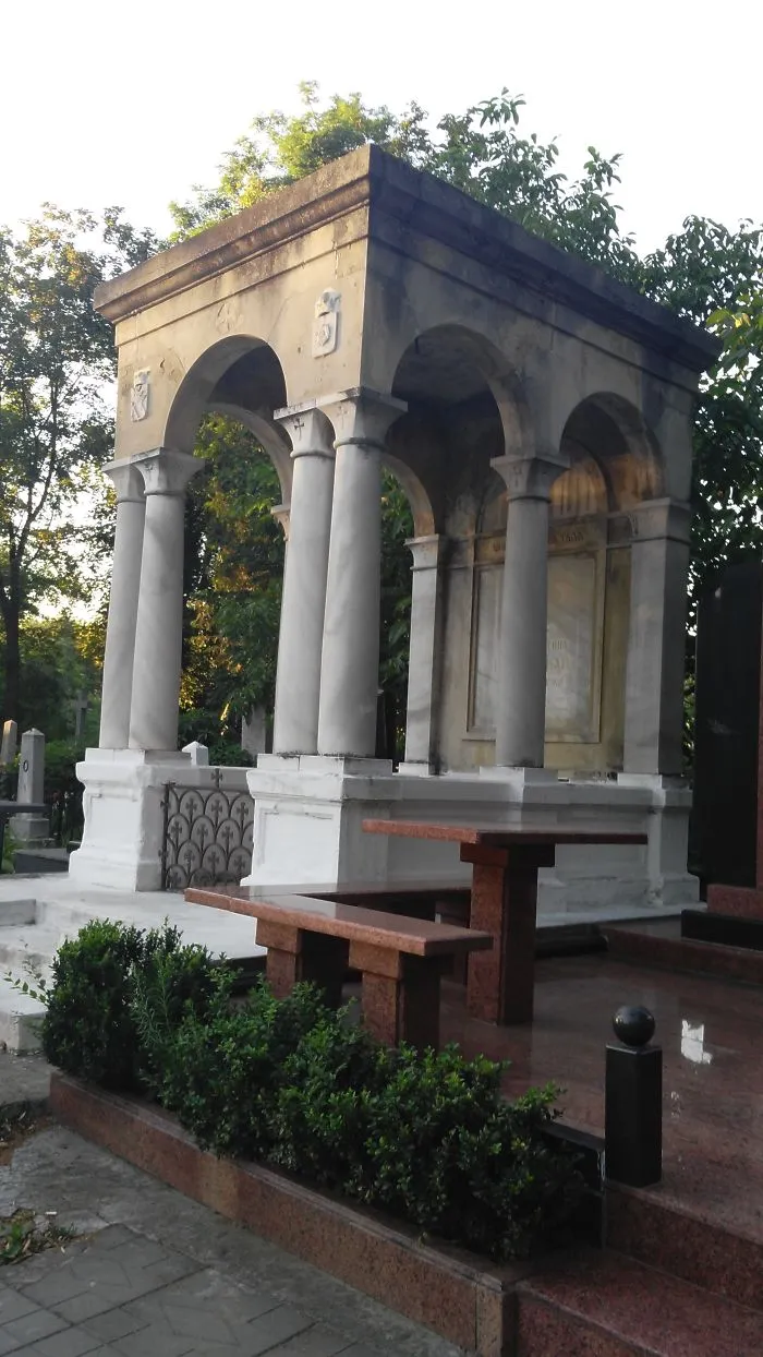 Abandoned/old Gravestones In Moldova (eastern Europe)