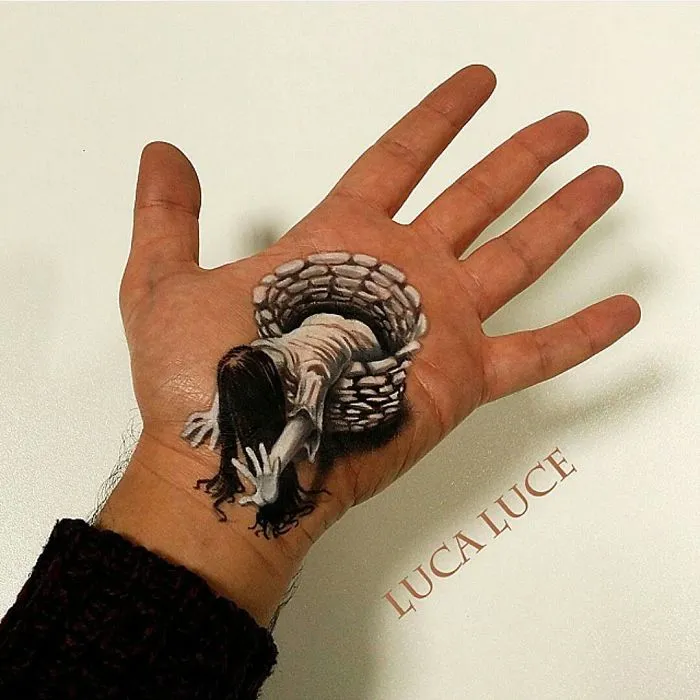Mind-Bending 3D Optical Illusions On The Palm Of My Hand (+ Bonus Panda)