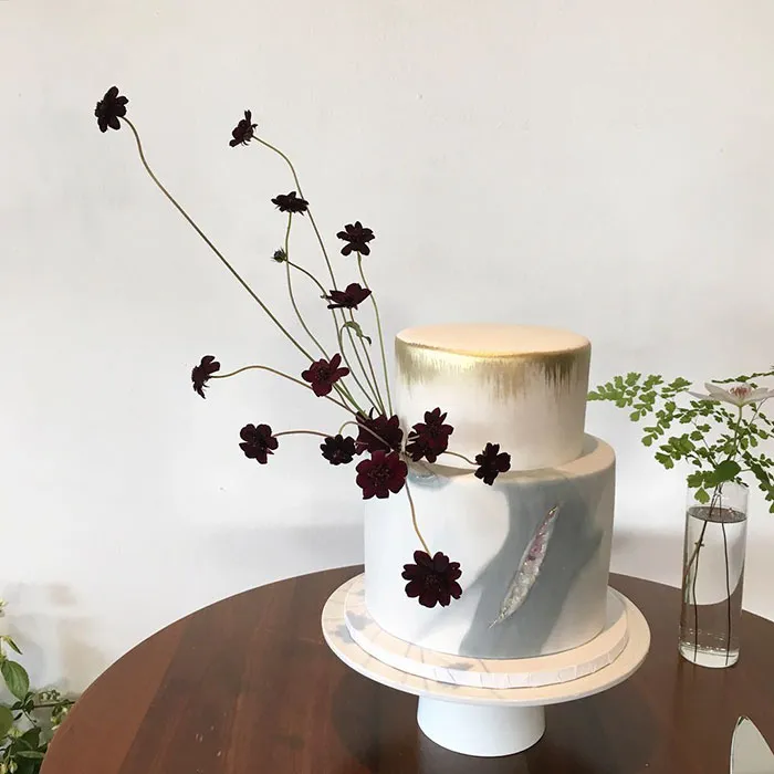 This New Geode Wedding Cake Trend Is Rocking The Internet