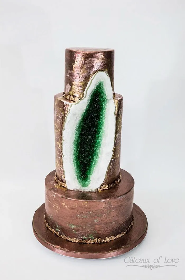 This New Geode Wedding Cake Trend Is Rocking The Internet