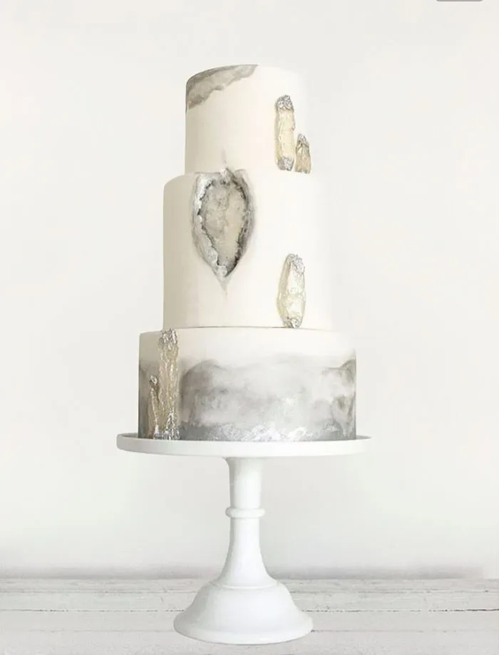 This New Geode Wedding Cake Trend Is Rocking The Internet