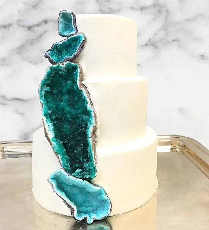 This New Geode Wedding Cake Trend Is Rocking The Internet