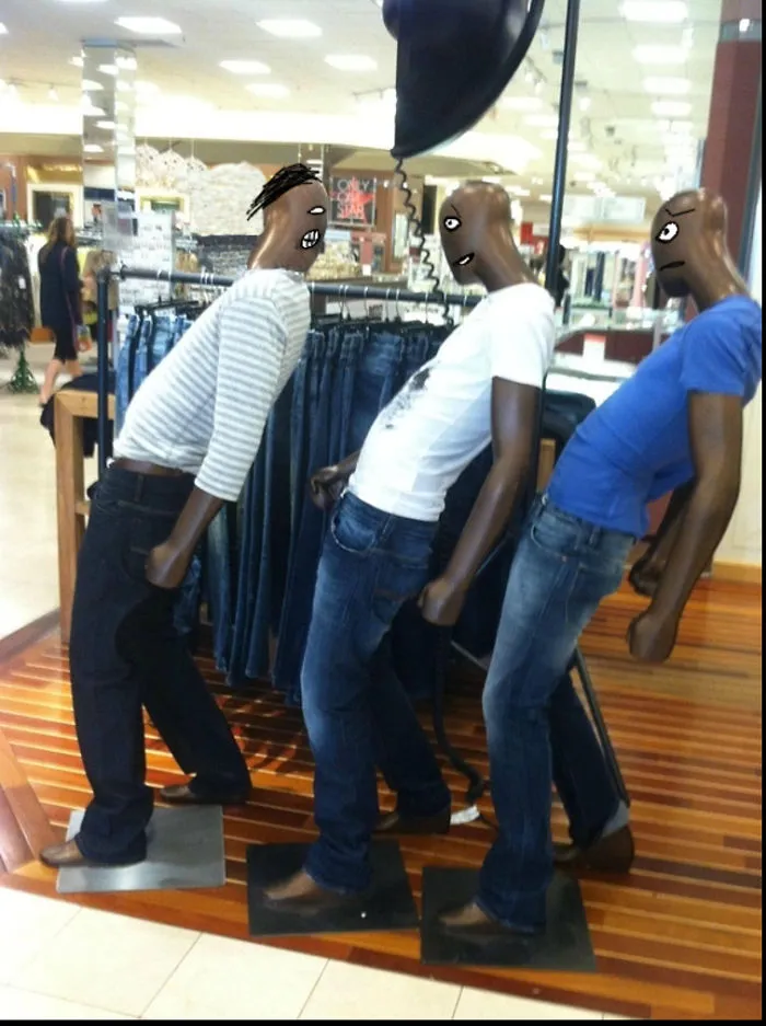 Scary Mannequin