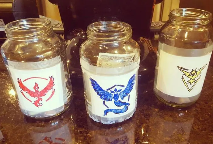 The New Tip Jar Battle At My Local Cafe...