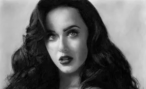 I Draw Realistic Portraits With Pencils
