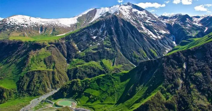 Heaven On The Earth: Georgia