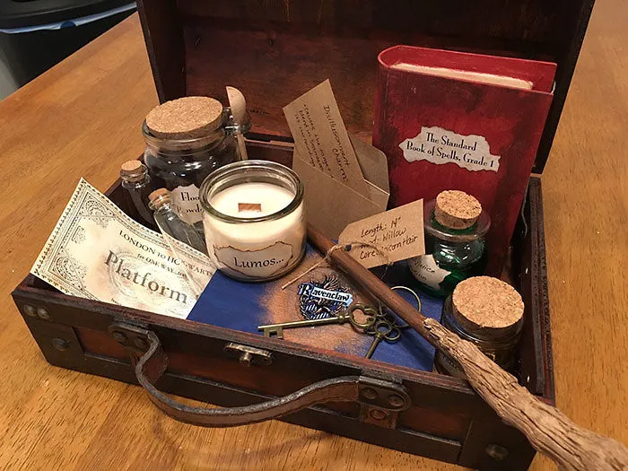 Hogwarts School Trunk Set