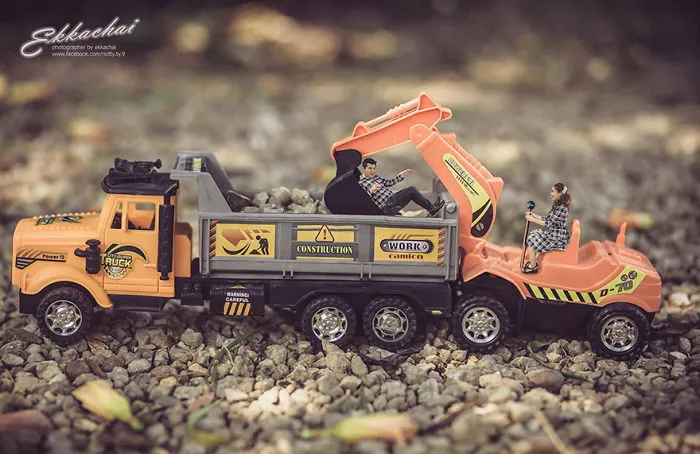 Wedding Photographer Turns Couples Into Miniature People