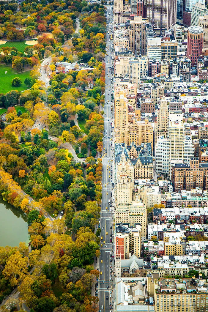 Honorable Mention, Cities: Divide, Manhattan, New York, United States