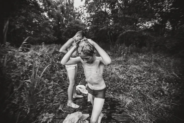 Summer Unplugged: I Document My Kids Spending Idyllic Summers Without Computers