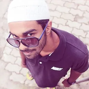 Afzal M Bakshi