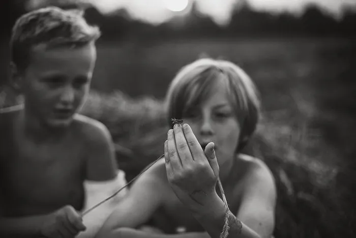 Summer Unplugged: I Document My Kids Spending Idyllic Summers Without Computers