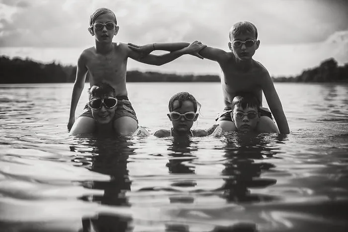 Summer Unplugged: I Document My Kids Spending Idyllic Summers Without Computers