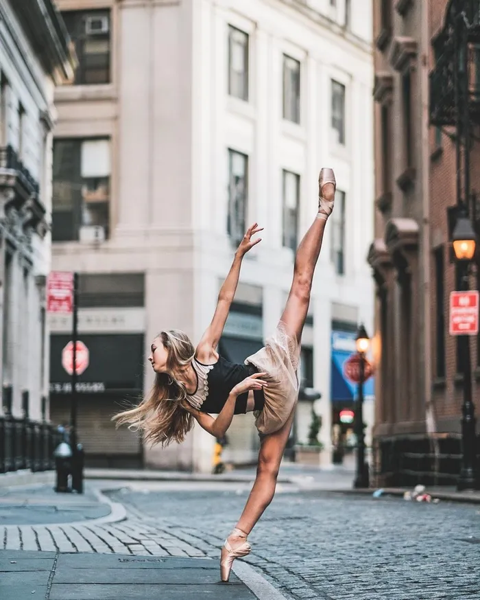 Ballet Dancers