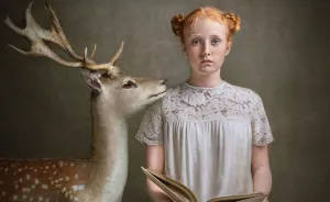 I Add Unexpected Animals To My Photos Of Children In The Light Of The Past