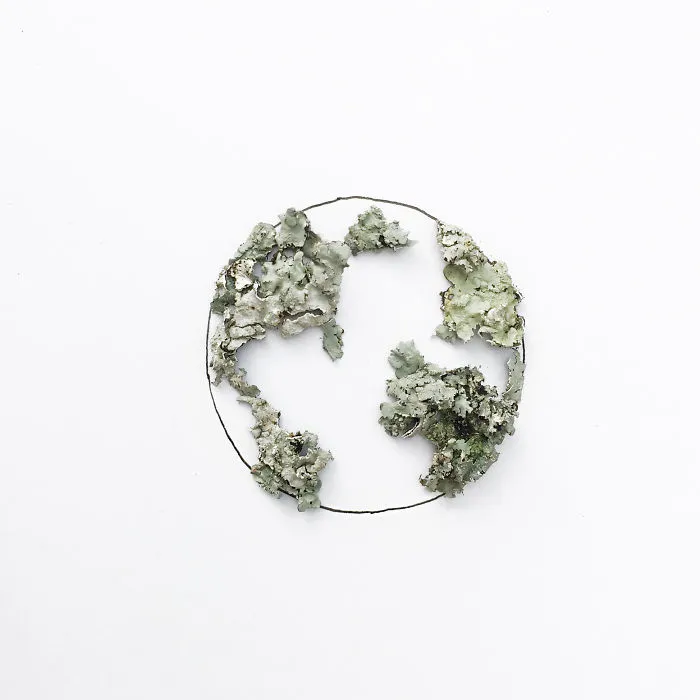 I Created Hundreds Of Witty, Miniature Drawings Around Tiny Everyday Objects