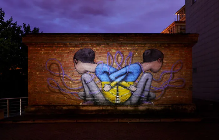 I Spent 5 Days Wandering Around Kiev To Capture Its Spirit Through Street Art