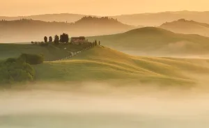 We Travelled 5,000km To Photograph Beautiful Spring In Italy