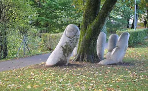 42 Of The Most Amazing Sculptures In The World