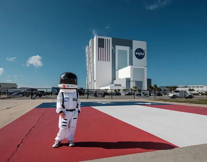 Stellar Dad Documents His Little Astronaut's Adventures To Tell A Beautiful Message About Parenting