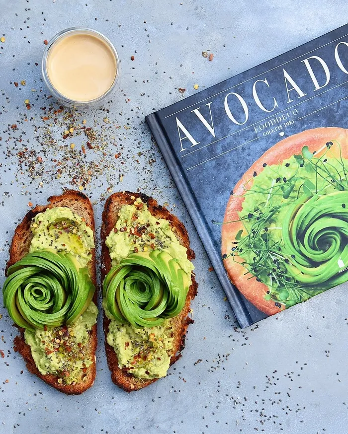 Food Blogger Turns Avocados Into Instagram-Worthy Edible Masterpieces